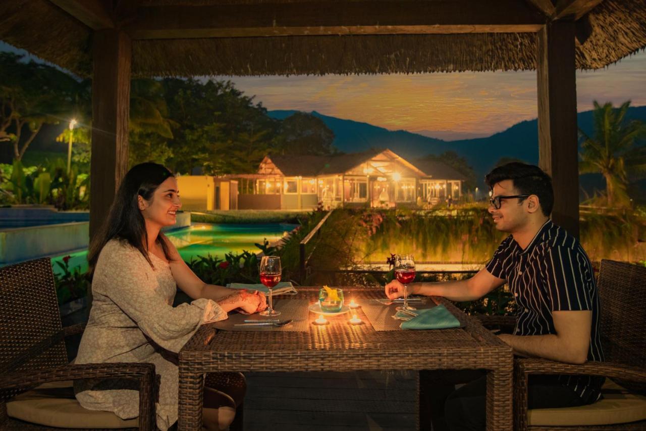 Encore A Boutique Resort Mulshi Eksteriør billede