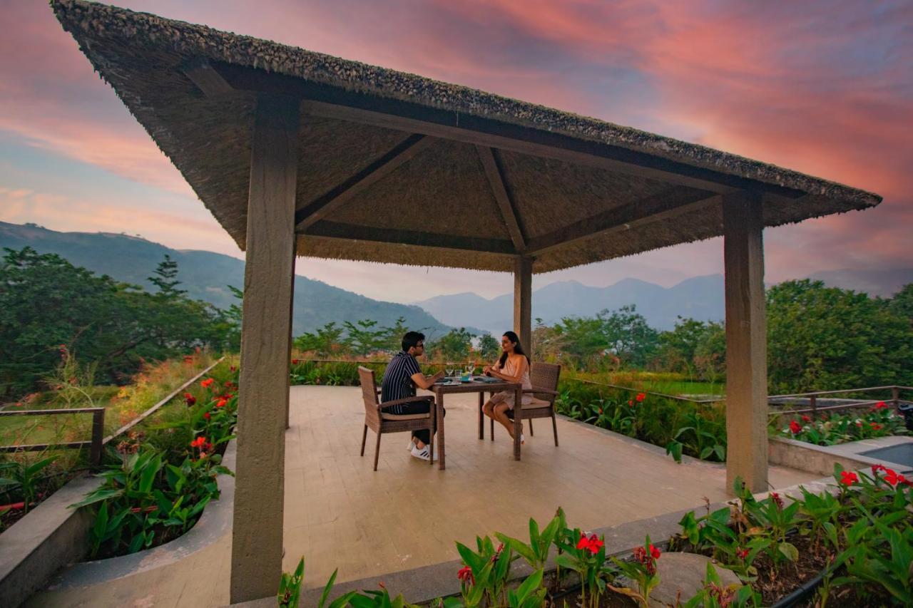 Encore A Boutique Resort Mulshi Eksteriør billede